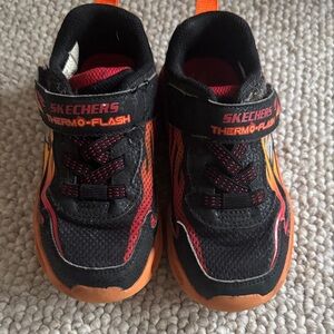 Skechers Kids Thermo-Flash Black and Red Sneakers